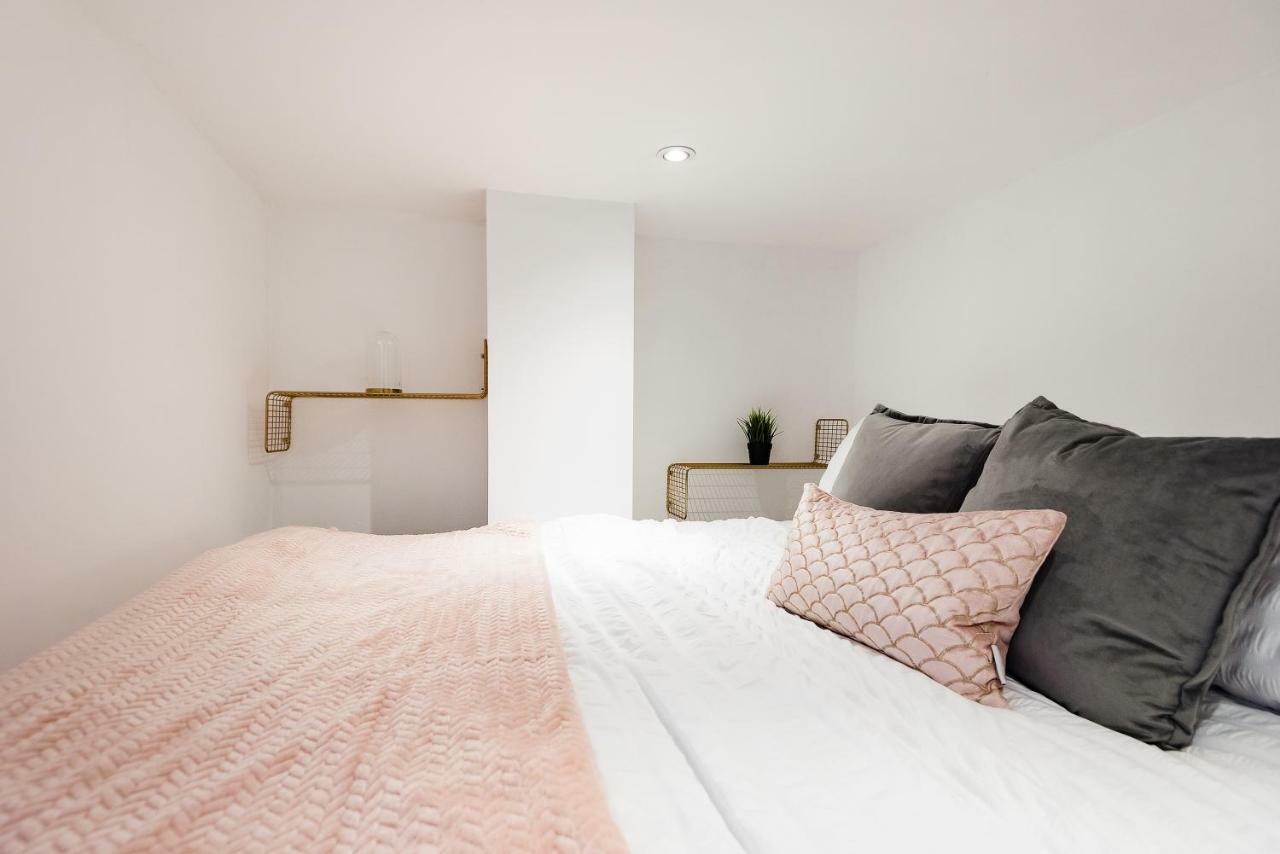 Stylish Hyde Park Apartment Londres Extérieur photo
