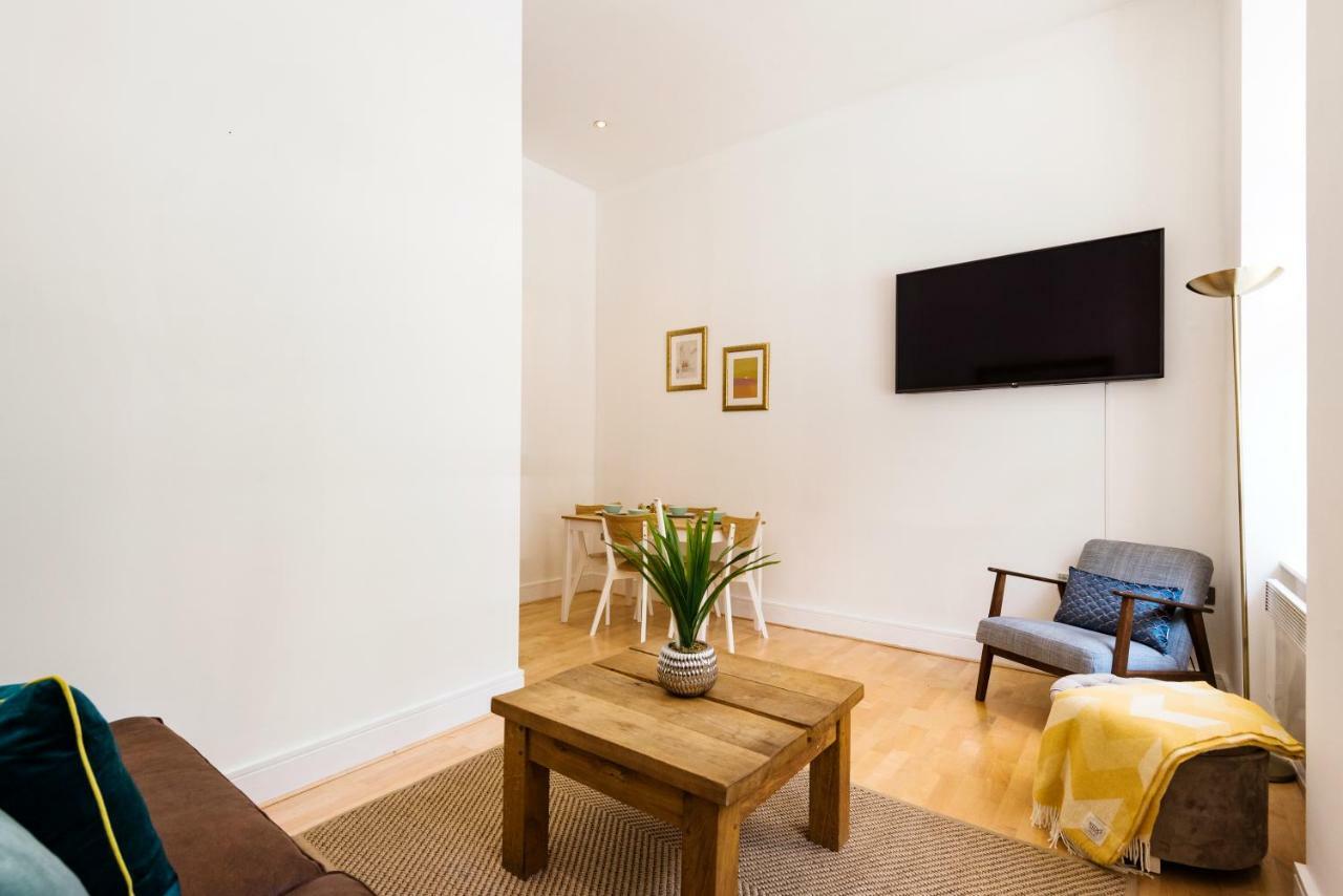 Stylish Hyde Park Apartment Londres Extérieur photo